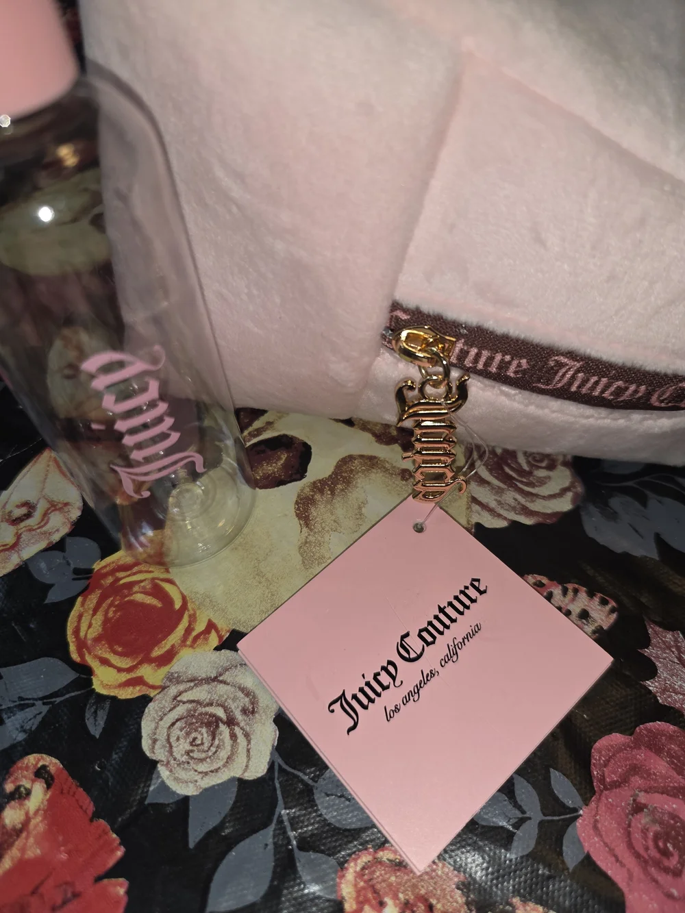 💖 NEW Juicy Couture Velour Cosmetic Bag & Travel Bottle Set – Blush Pink 💖